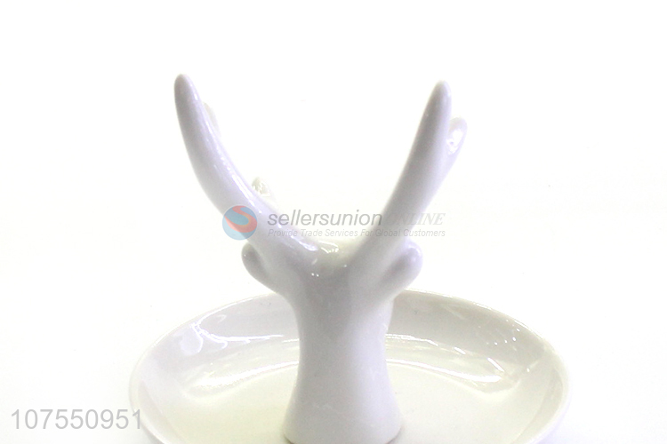 Bottom Price Luxury Jewelry Ring Holder Ceramic Plate With Deer Decoration