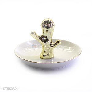 Promotion Creative Gold Cactus Design Ceramic Plate For Holding Jewelry