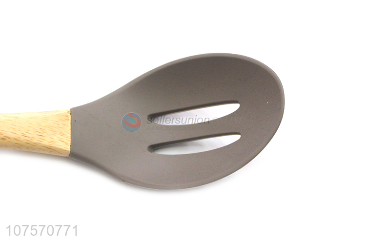 Bottom Price Wooden Handle Food Grade Silicone Slotted Serving Spoon