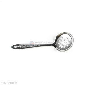 Low price kitchen utensils stainless iron slotted spoon metal skimmer ladle