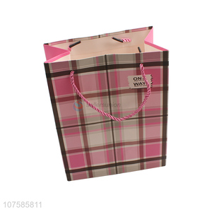 Good Quality Portable Gift Bag Fashion Paper Hand Bag