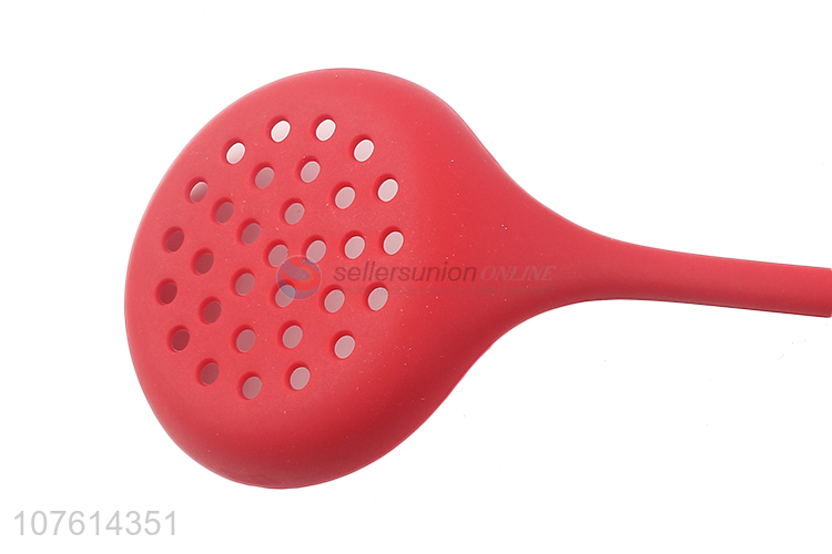 Promotional kitchen cooking tool 100% silicone skimmer strainer scoop