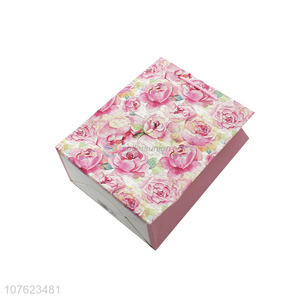 Hot Sale Portable Flower Pattern Paper Gift Bag Popular Present Bag