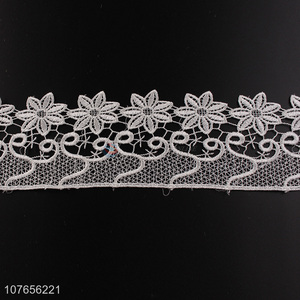 Latest design white flower satin ribbon lace for garment decoration