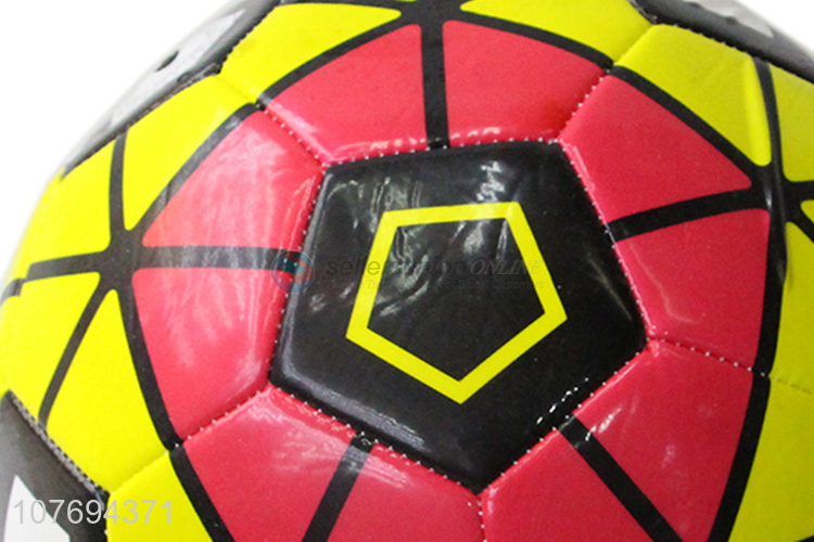 Low price good quality football soccer ball for training sports