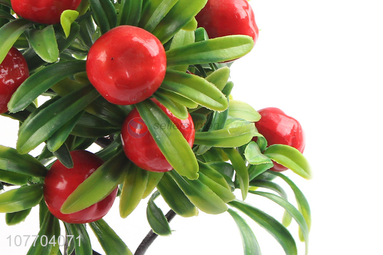 Wholesale home decoration simulation fruit plastic green plants
