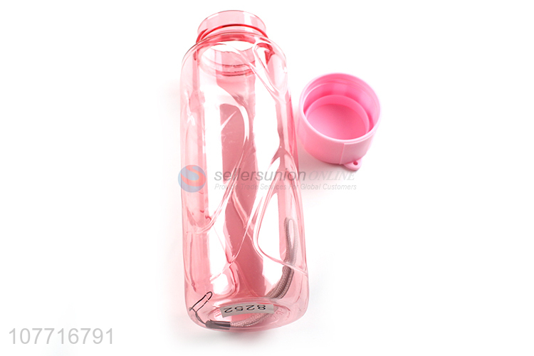 Hot Selling Plastic Water Bottle Portable Water Cup