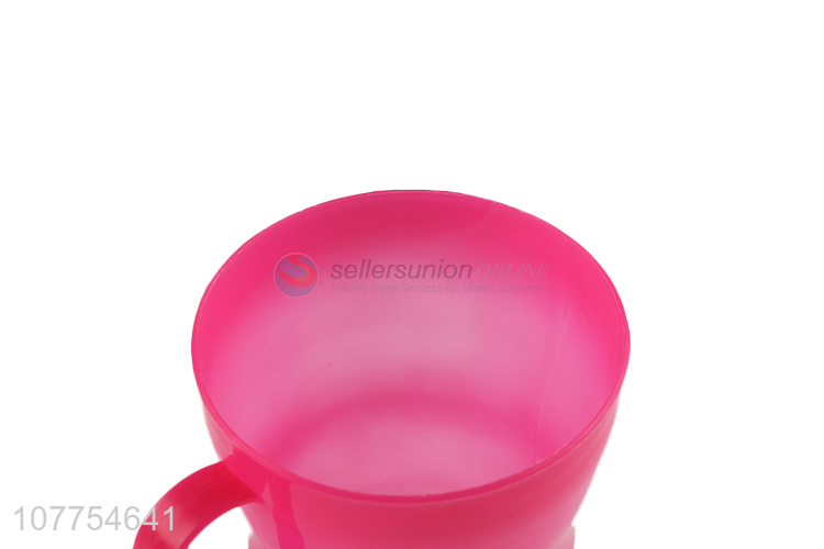 New Style 4 Pieces Plastic Juice Cup Fashion Water Cup Set