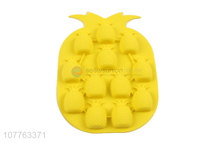 Best selling pineapple shape silicone ice cube mould ice block mold