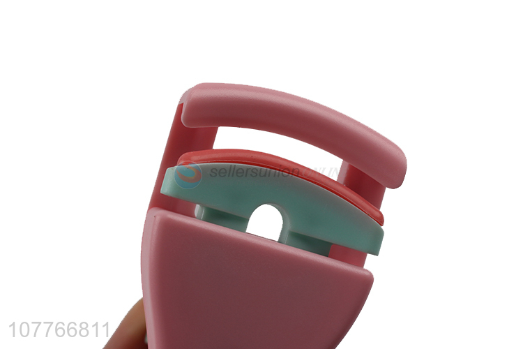 Creative design makeup tool portable eyelash curler with comb