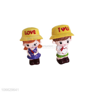 Custom 2 Pieces Lovely Couple Resin Crafts Ornaments