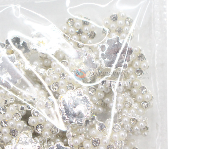 Good wholesale price silver pearl flower type ladies nail decoration