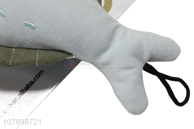 New design dolphins shape plush chew interactive toys for pets