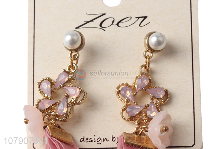 Fashion style decorative women jewelry earrings with ribbon