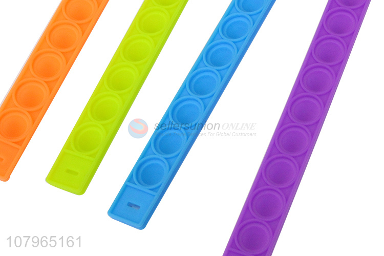 Wholesale simple dimple fidget toy adjustable silicone bracelet toy