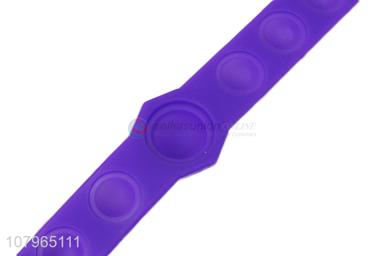 Factory supply simple dimple fidget toy silicone bracelet for kids