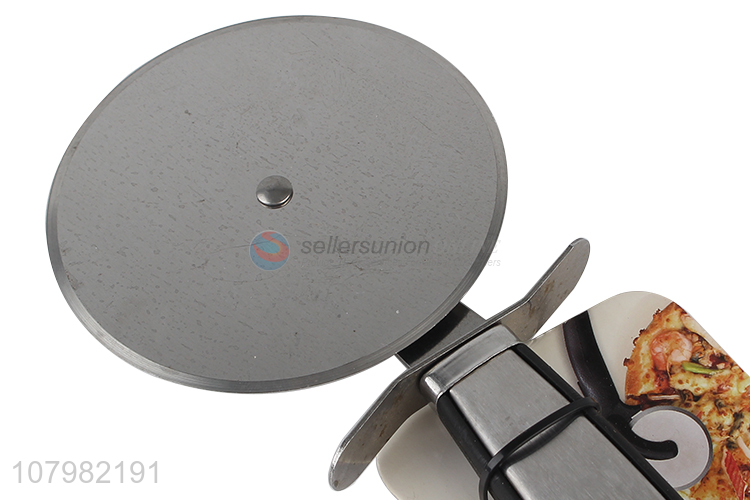 Factory wholesale silver stainless steel pizza cutter baking tools