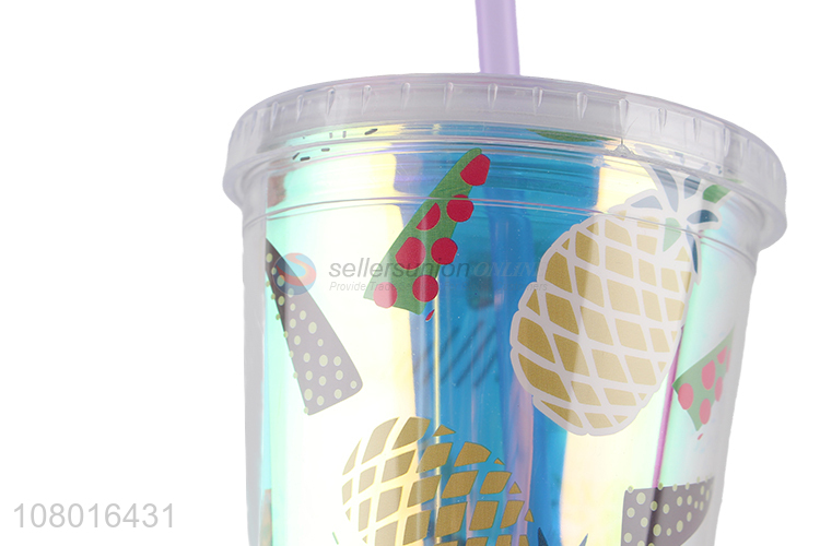 Wholesale fresh double-walled plastic water cup with lid and straw