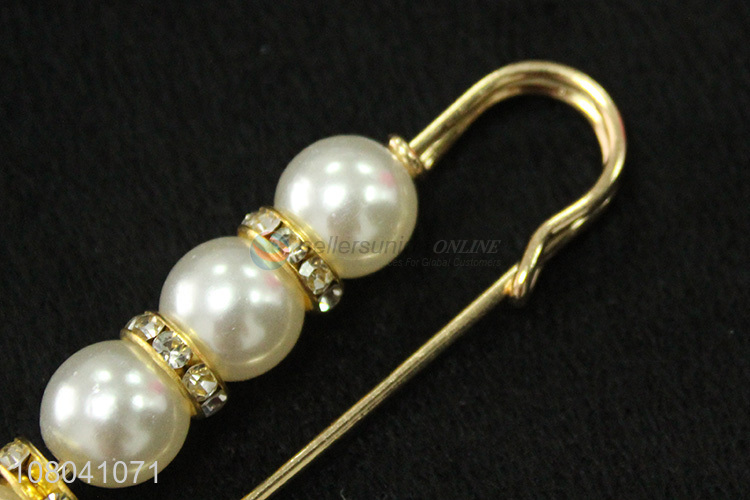 Latest design fashionable jewelry pearls brooch for women