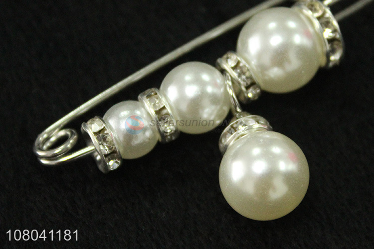 New design delicate clothing decoration pearls brooch