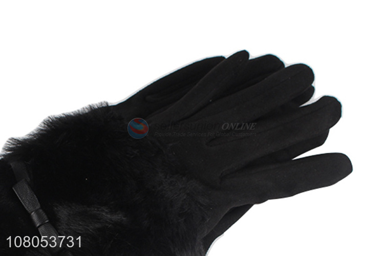Yiwu market black winter plush gloves for ladies