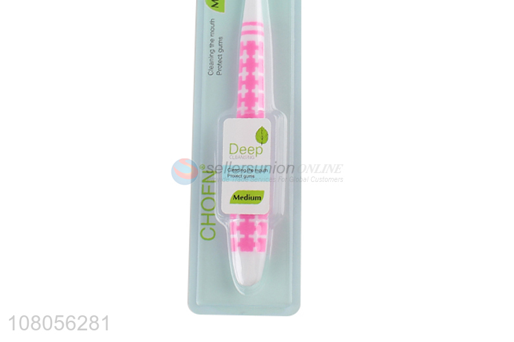 Low price plastic toothbrush travel portable toothbrush wholesale