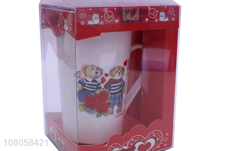Good Quality Ceramic Cup With Spoon Christmas Gift