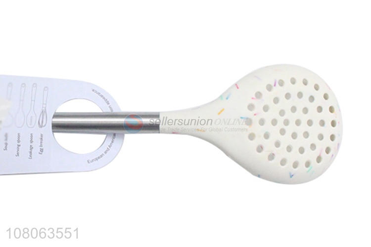 Wholesale cheap price white stainless steel handle strainers