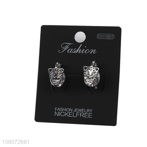 Latest style silver delicate ear stud fashion earrings