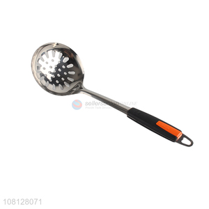 Yiwu wholesale stainless steel strainer long handle colander