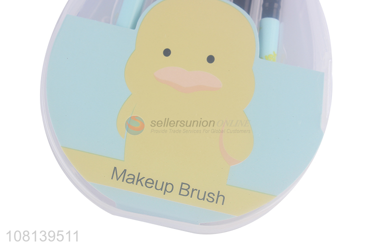 Low price wholesale blue cartoon plastic beauty brush set