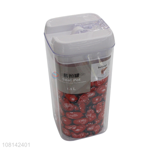 Yiwu exports plastic airtight cans food grade storage jars
