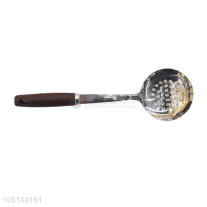 Factory wholesale wooden handle slotted spoon kitchen utensils