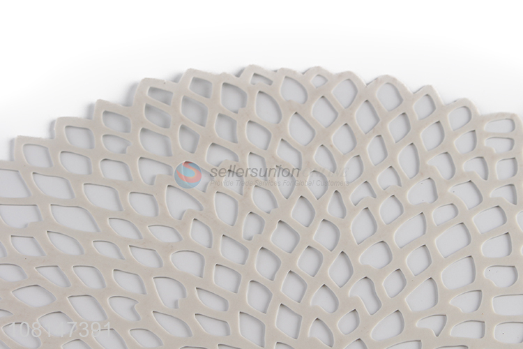 Factory supply reusable hollow pvc dining placemat for decoration