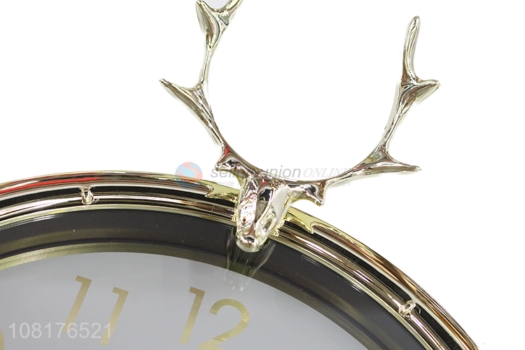 China supplier antler plastic wall clocks silent quartz wall clock