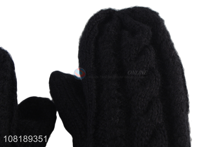 Simple design durable black polyester warm gloves for outdoor