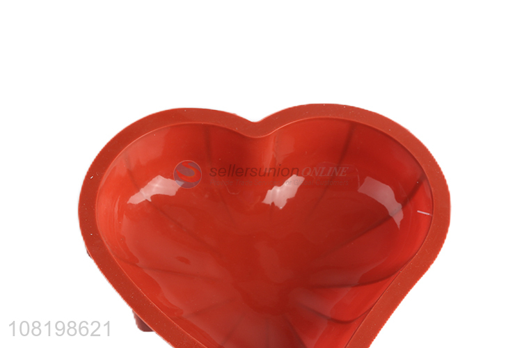 Factory supply heart shape silicone cake mould bread mould
