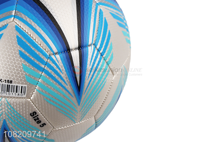 Good quality wear resistant machine stitching size 5 soccer ball