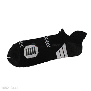 New arrival breathable polyester sports low ankle socks for men
