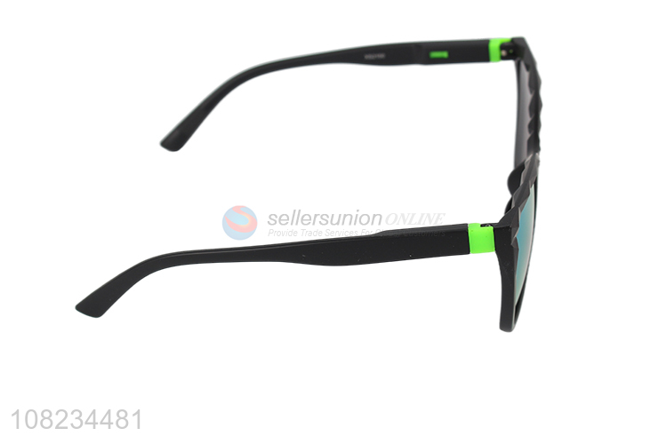 Factory wholesale fashion sunglasses outdoor sports goggles