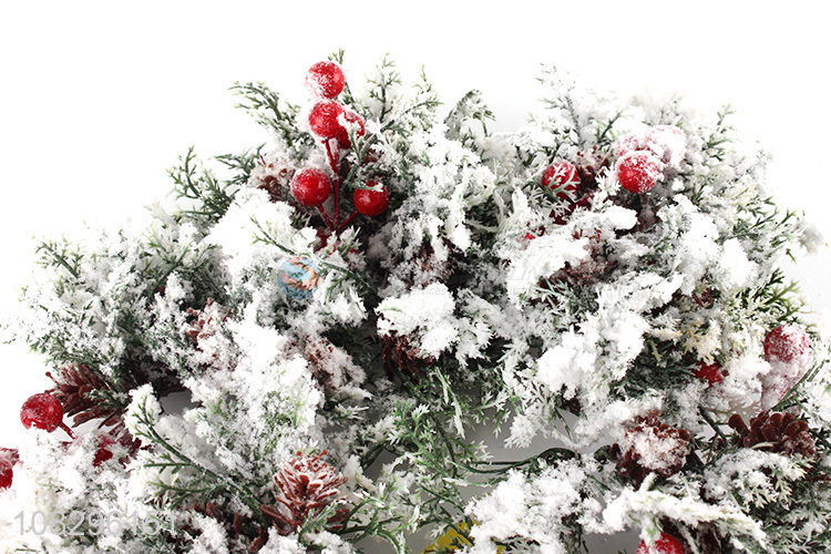 Yiwu Wholesale Fashion Christmas Wreath with Frost Flowers