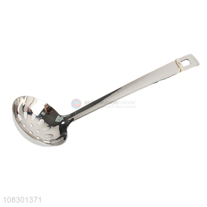 Yiwu wholesale stainless steel slotted ladle for daily use