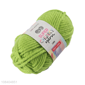 Hot selling green polyester knitting yarn for handmade