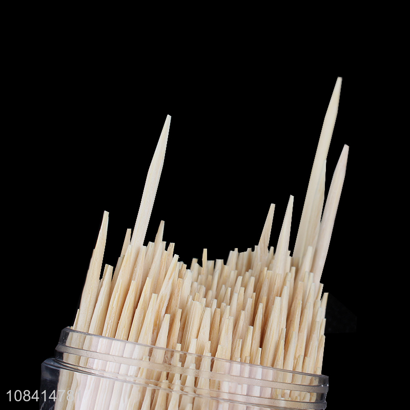 High quality biodegradable natural bamboo toothpicks with plastic storage box