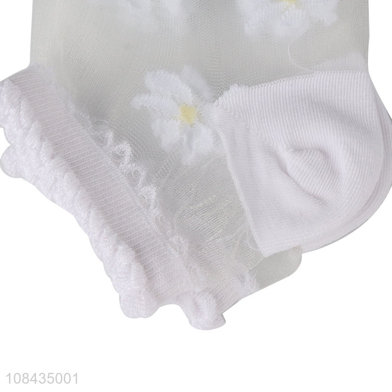 Yiwu direct sale white short socks girls ankle socks
