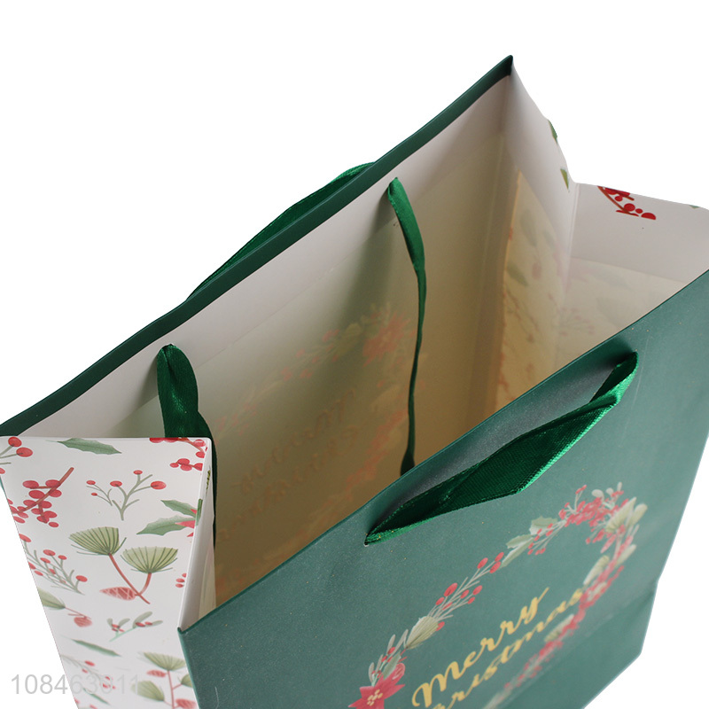 Online wholesale christmas gifts packaging bag shopping bag