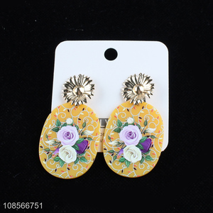 Hot selling floral acrylic earrings stud earrings for girls