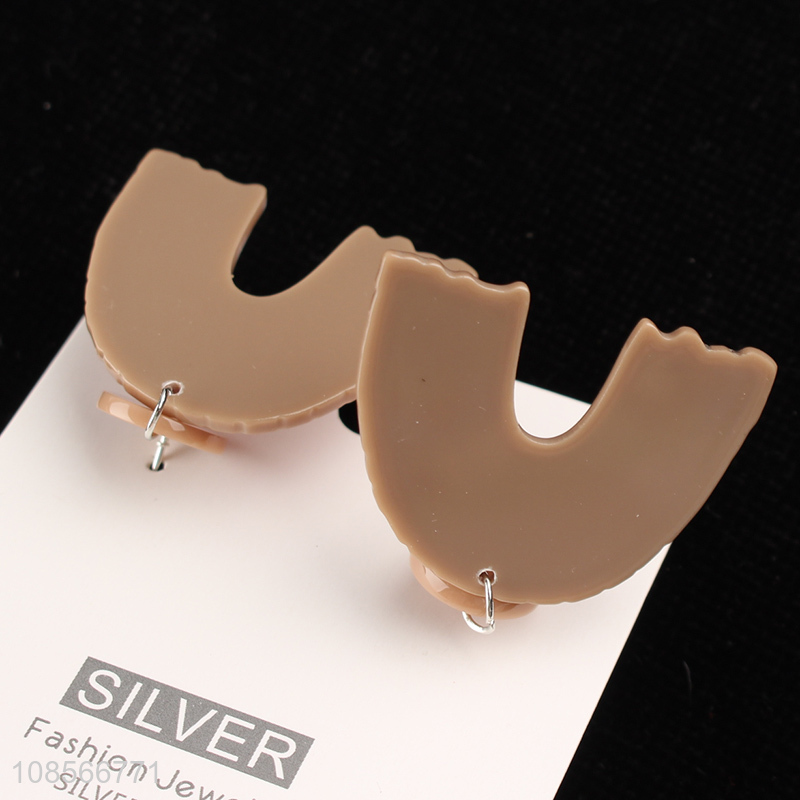 Factory supply u shaped acrylic earrings dangling earrings