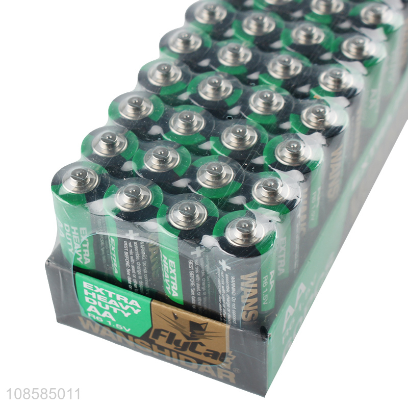 Factory wholesale 4 pieces 1.5V AA carbon-zinc batteries