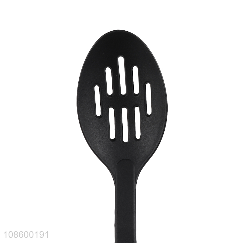 China wholesale nylon household kitchen utensils slotted ladle
